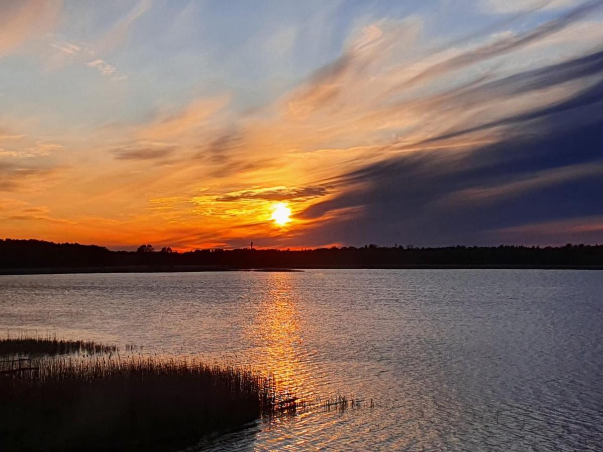 Domek Leba Nowecin Buitenkant foto