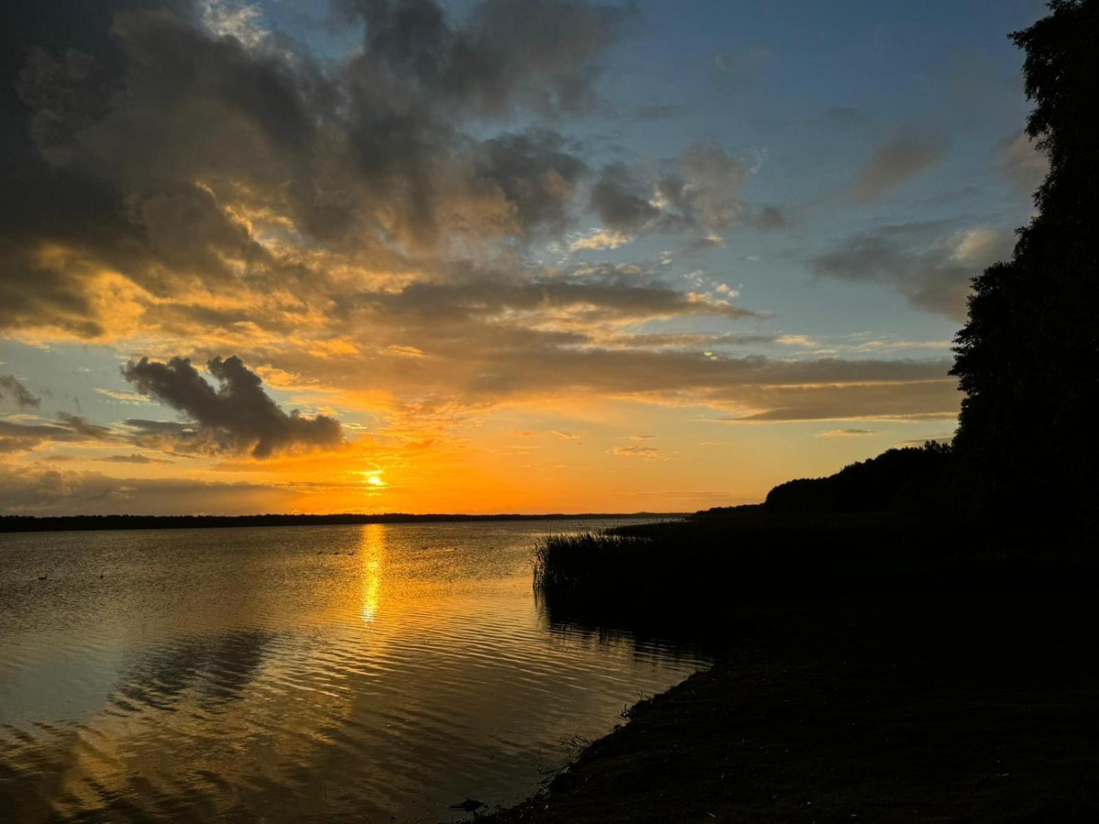 Domek Leba Nowecin Buitenkant foto