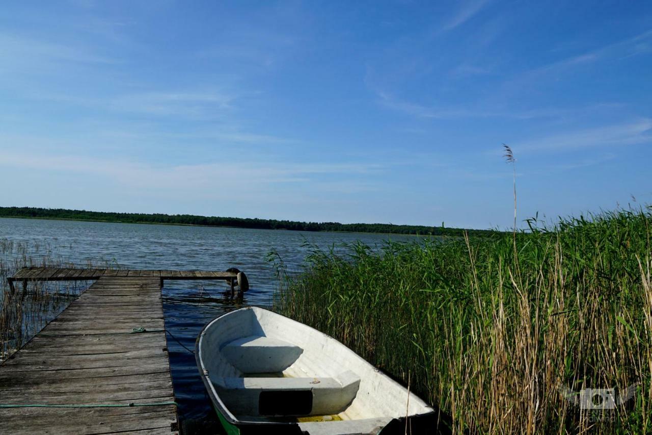Domek Leba Nowecin Buitenkant foto